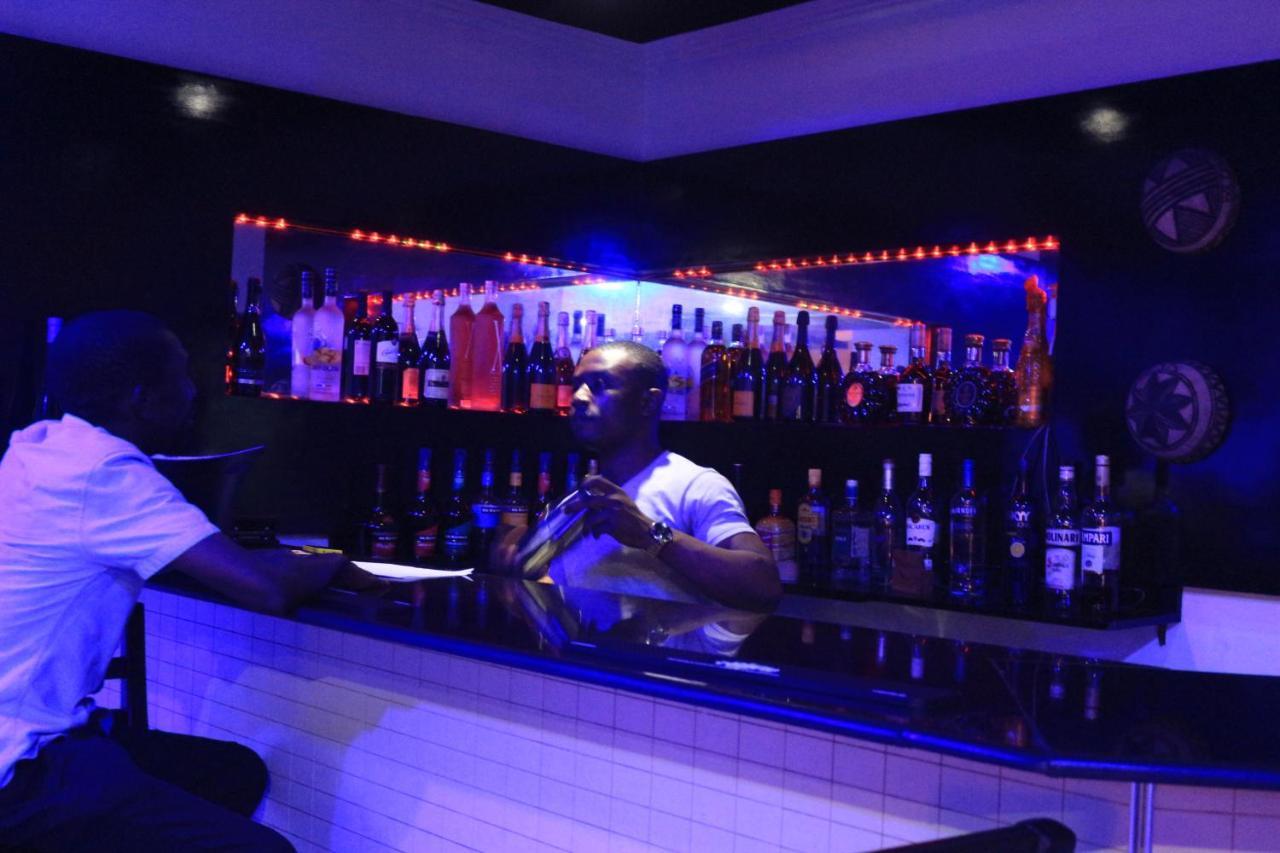 The Crib Lifestyle Hotel Port Harcourt Exterior photo